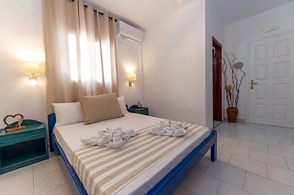 Lunar Seaside Hotel