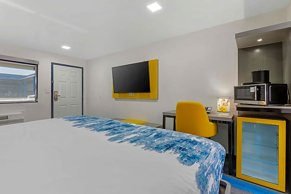 Hotel Blue 66, BW Signature Collection