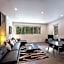Phoenix Chalets by HHG
