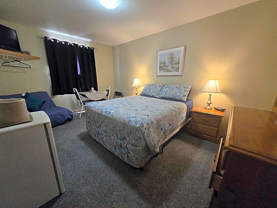 NEWCASTLE COUNTRY INN