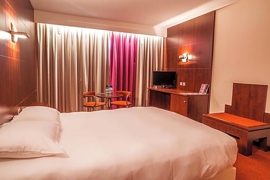 Hotel des Congres