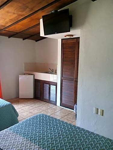Hotel Uke Inn Terán