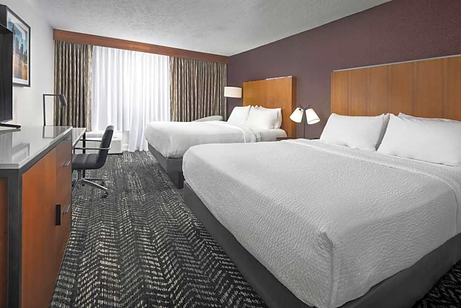 Four Points By Sheraton Kansas City Airport