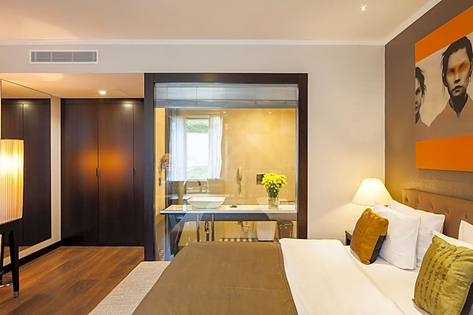 Quentin Boutique Hotel
