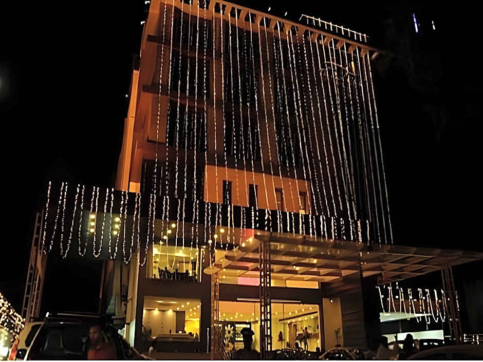 The Pearl Grand Hotel