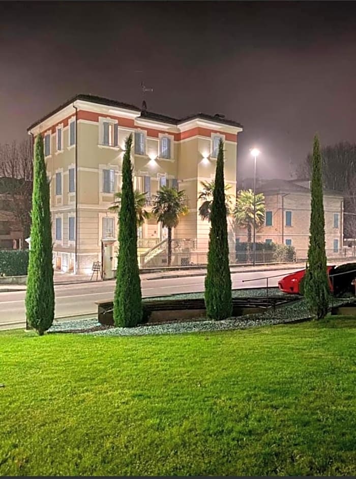 Hotel Villa Maranello