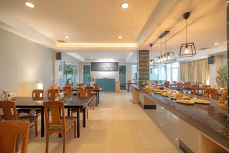 Golden Jade Suvarnabhumi Hotel