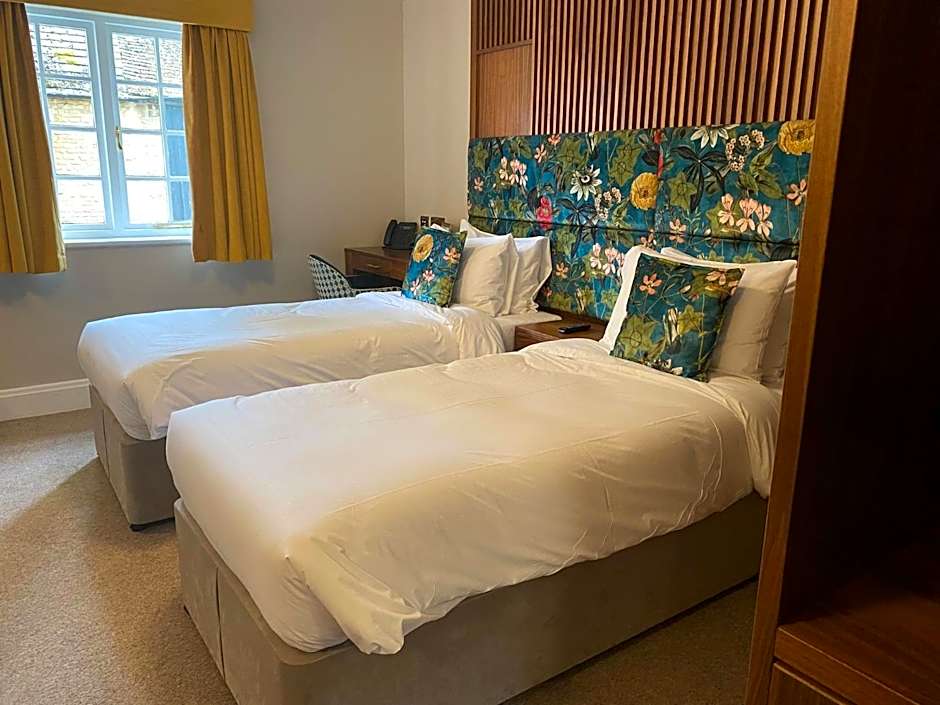 The Haycock Manor Hotel