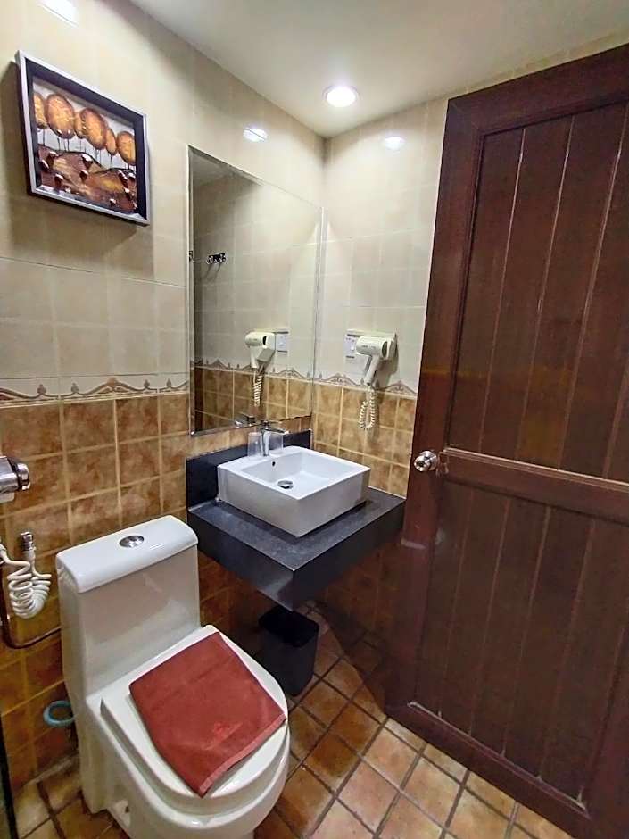 Hotel & Apartment Ambassador 3