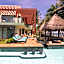 Azul Villa Esmeralda, by Karisma