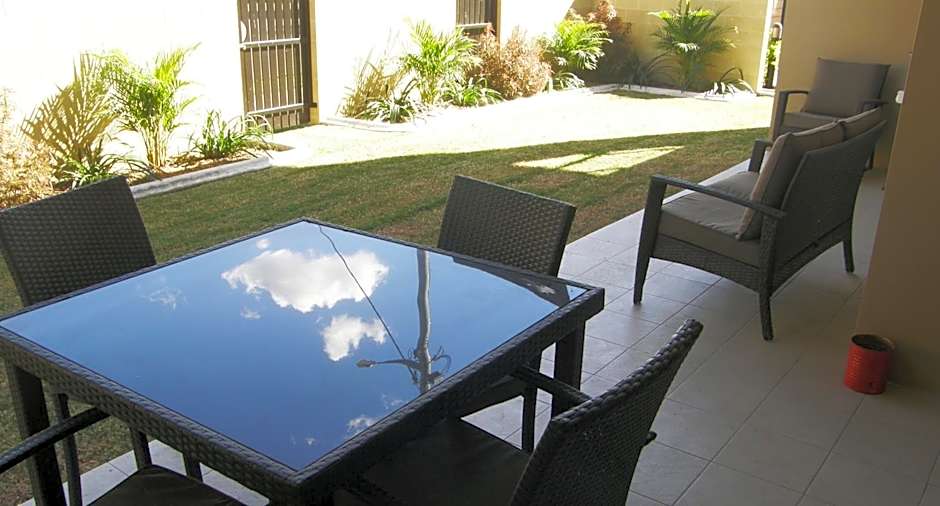 Western Gateway Motel and Apartments