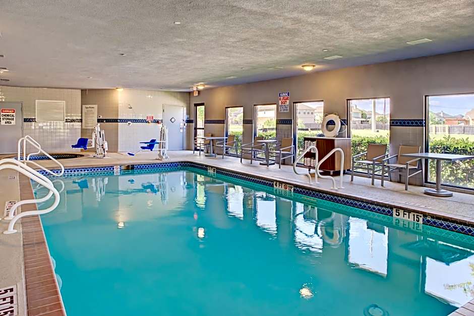 Holiday Inn Express Hotel & Suites Hutto By IHG