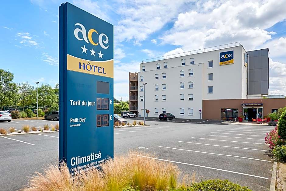 Ace Hôtel Caen Nord Mémorial