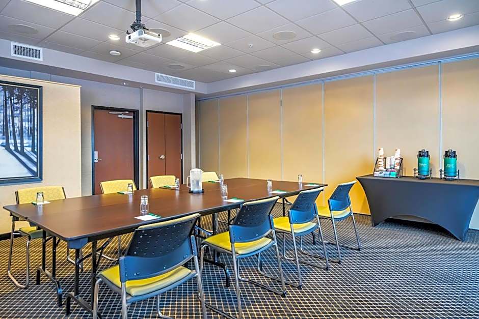 Quality Inn & Suites Petawawa