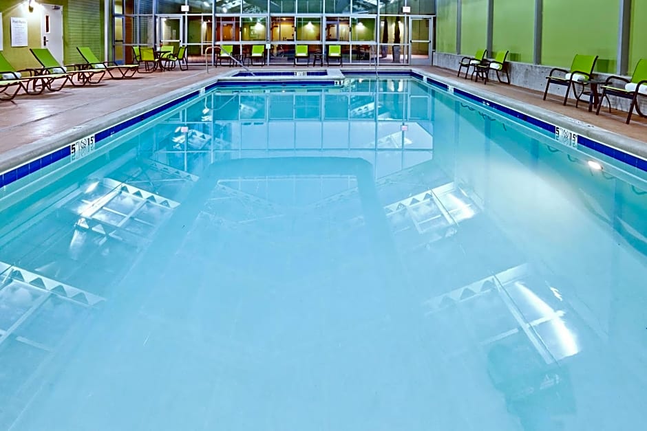 17 West Hotel, Ascend Hotel Collection