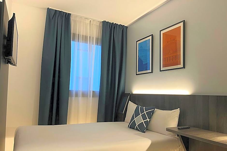 Four Points Flex by Sheraton Madrid Atocha