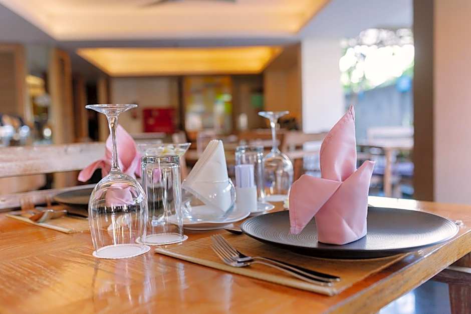 Kuta Beach Hotel