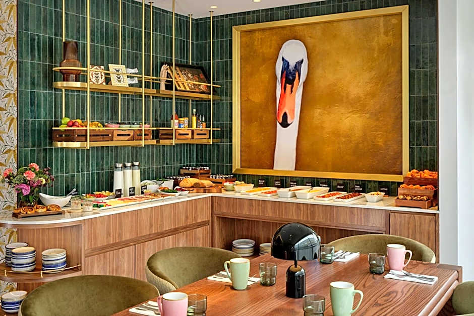 The Cura Hotel Kensington, London, a Tribute Portfolio Hotel