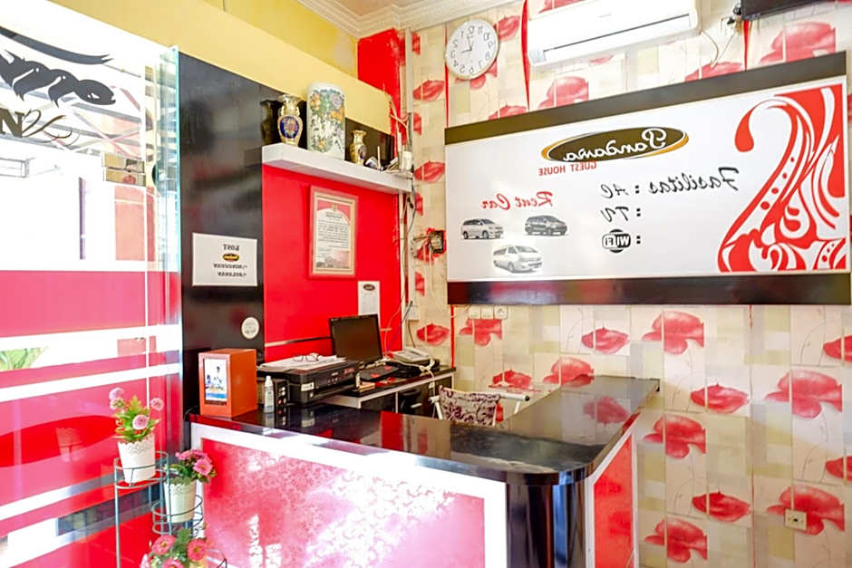 Pandawa Guest House At Ngaliyan Square Mitra RedDoorz