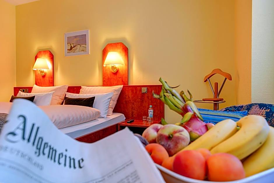 Hotel Elbinsel free parking