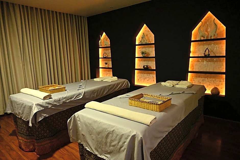 Vannasut Hotel and Spa