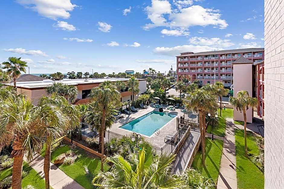 Clarion Pointe Galveston - Beachfront