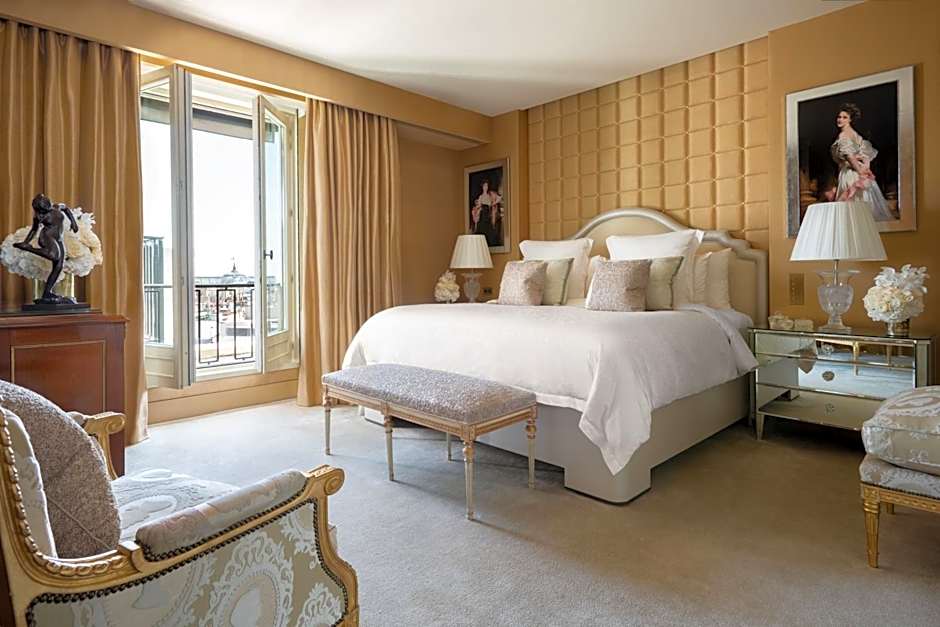 Four Seasons Hotel George V Paris