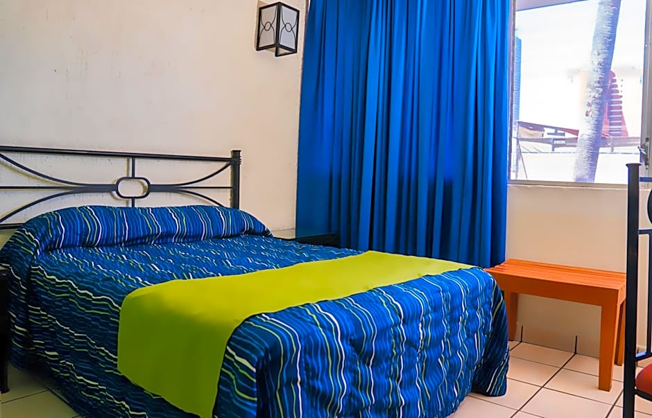 Hotel Arboledas Expo