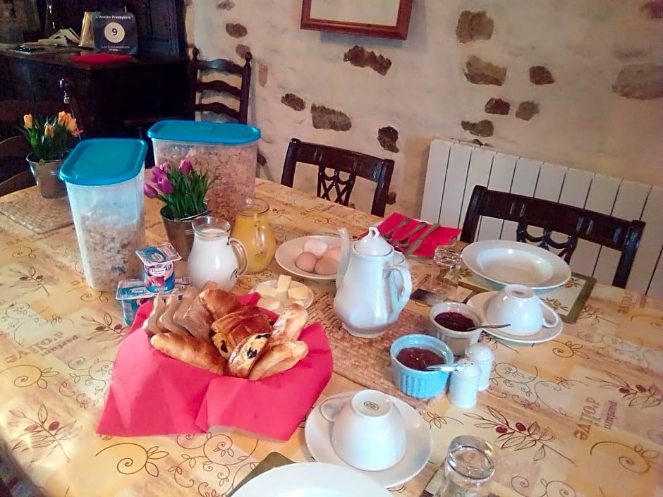 L'Ancien Presbytère Chambres D'hote ou Gite