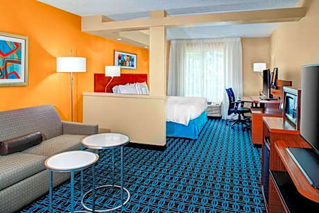 One-Bedroom King Suite