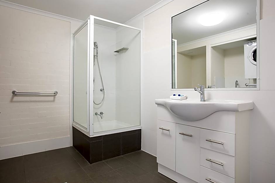 Mariner Bay Apartments