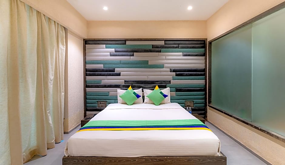 Treebo Supreme Grande