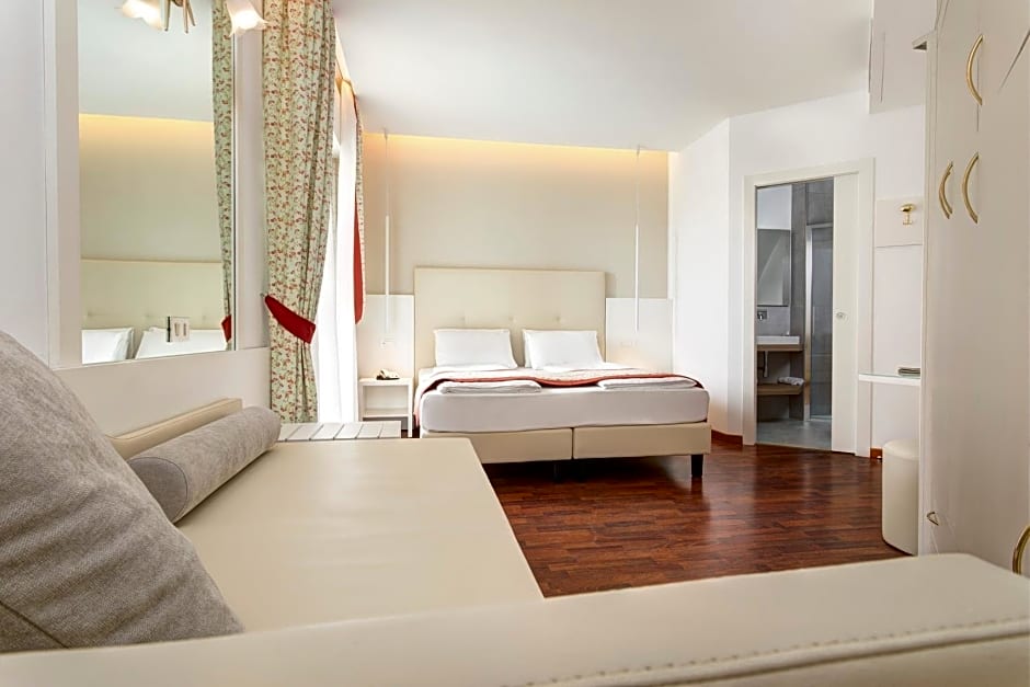 Hotel Cavalieri Palace & Suites