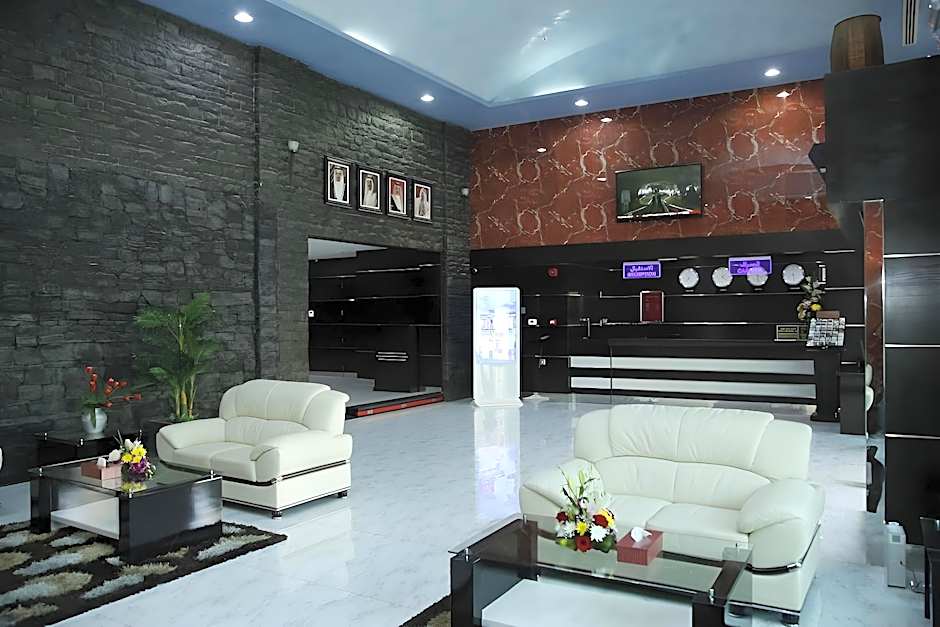 Crystal Palace Hotel