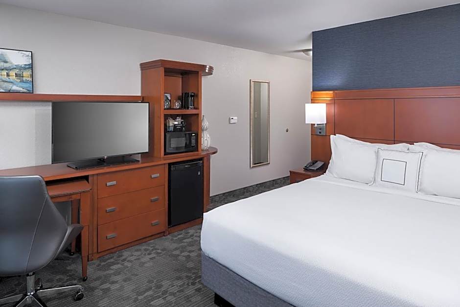 Courtyard by Marriott Austin Parmer/Tech Ridge