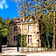 Abbaye Des Vaux De Cernay