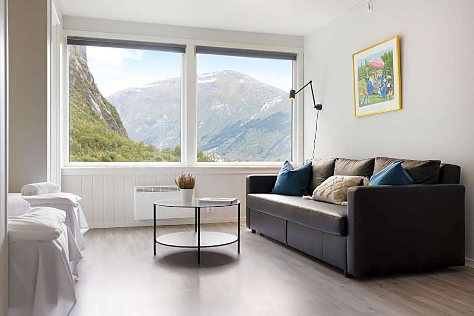 Trolltunga Aparthotel
