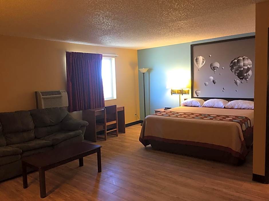 Photo 1 of 9 of Deluxe 1 King Bed Suite