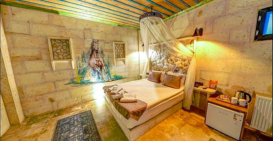 AKRİTİS STONE HOUSE