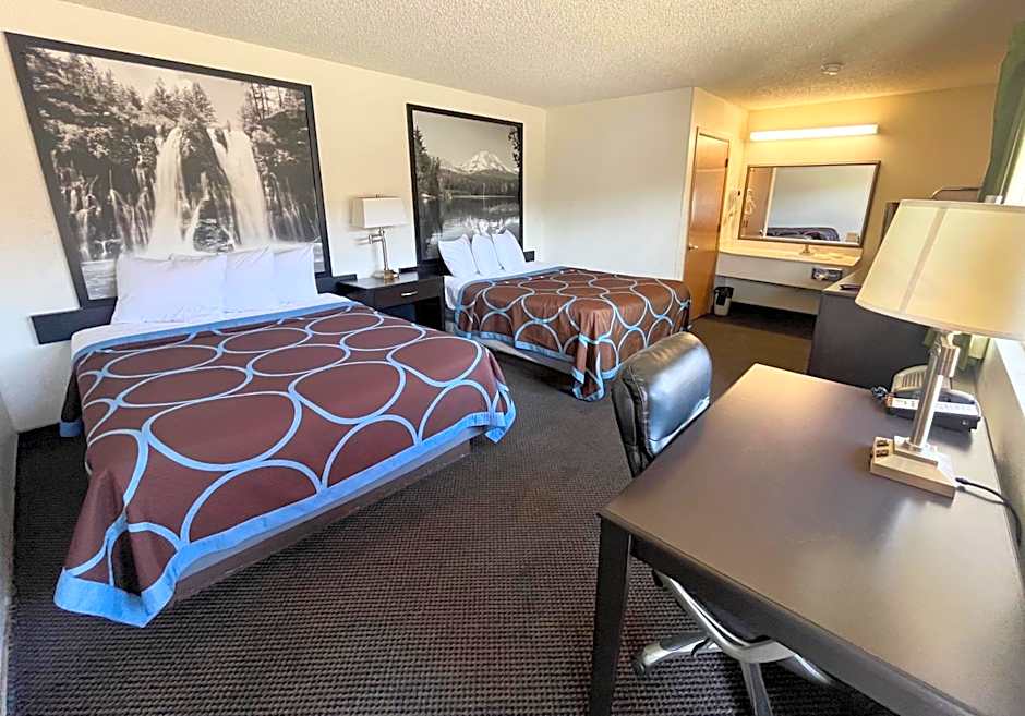 Photo 1 of 4 of Deluxe 2 Double Beds, Accessible