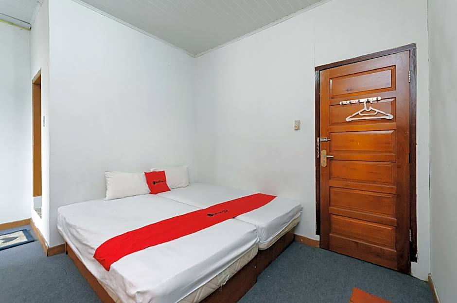 RedDoorz Syariah @ Panglima Nyak Makam Aceh 2