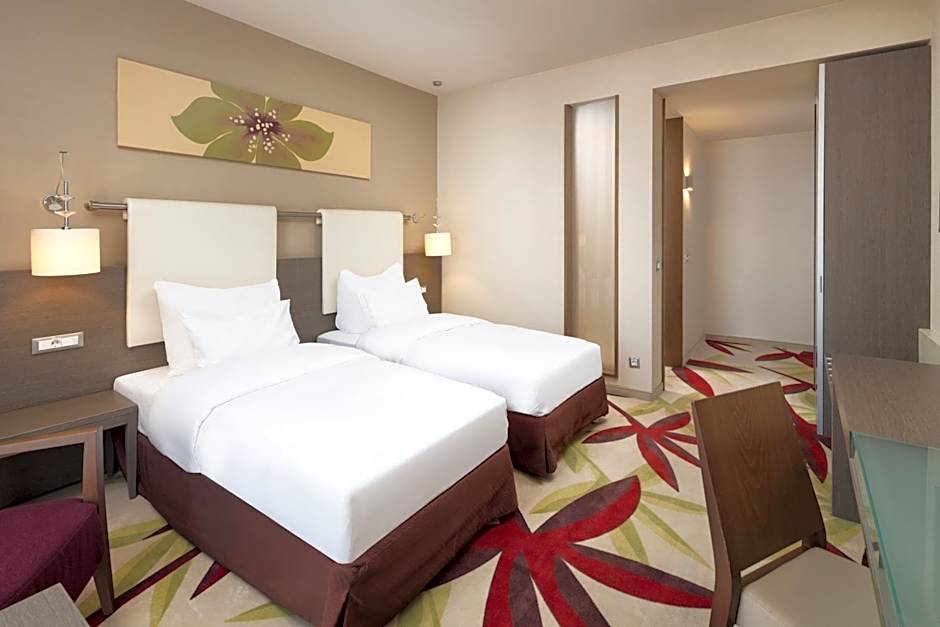 Golden Tulip Ana Dome Hotel