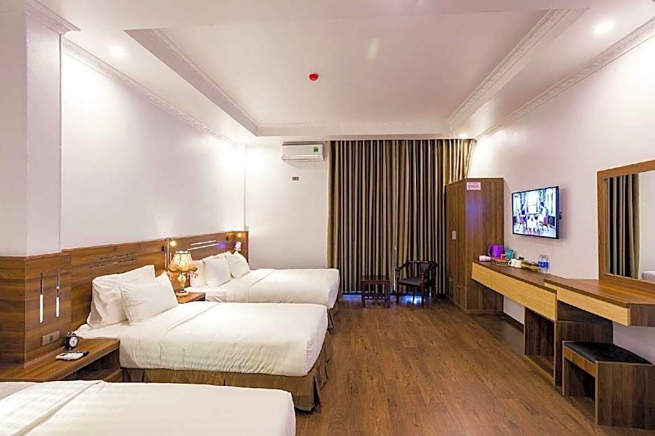 RIO HOTEL