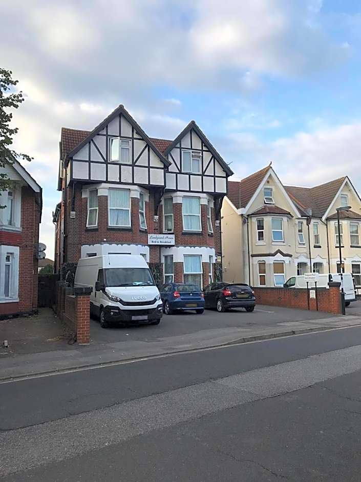 Landguard House Bed Only