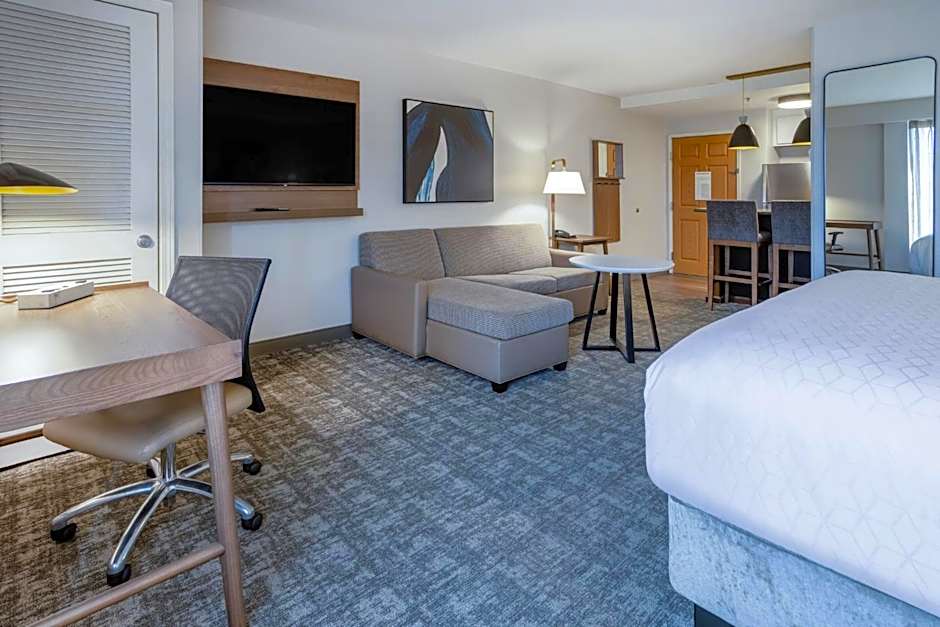 Staybridge Suites Wilmington East By IHG
