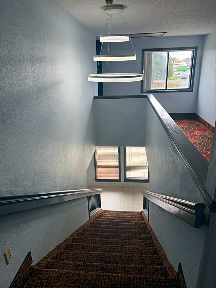 Days Inn by Wyndham Muncie -Ball State University