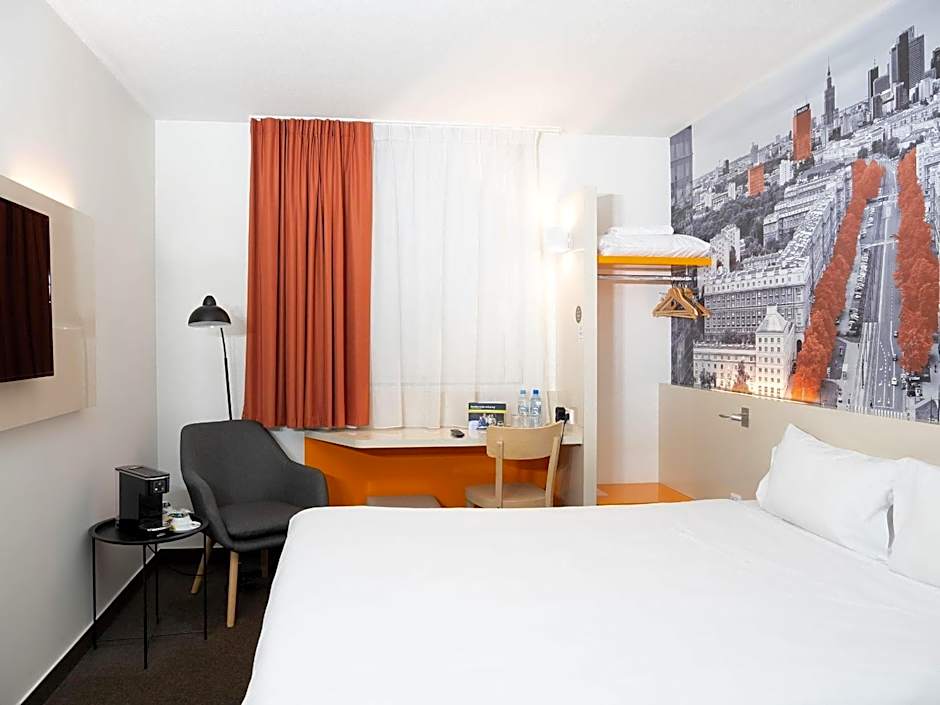 B&B Hotel Warszawa-Okęcie