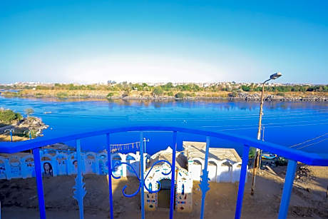 Nubian Popeye - Roof top - Nile View