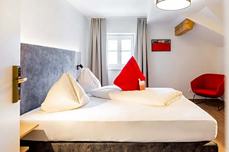 Small Budget Double Room
