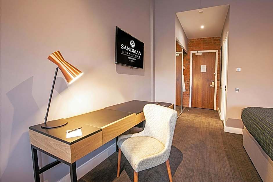 Sandman Signature Aberdeen Hotel & Spa
